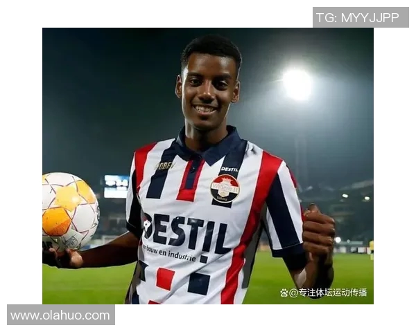 一米九球星引领足球潮流 身高优势成比赛中的致胜关键