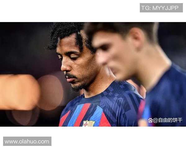 全球顶级十大战术壁垒:足球历史最强后卫球星盘点 全球顶级十大战术壁垒:足球历史最强后卫球星盘点